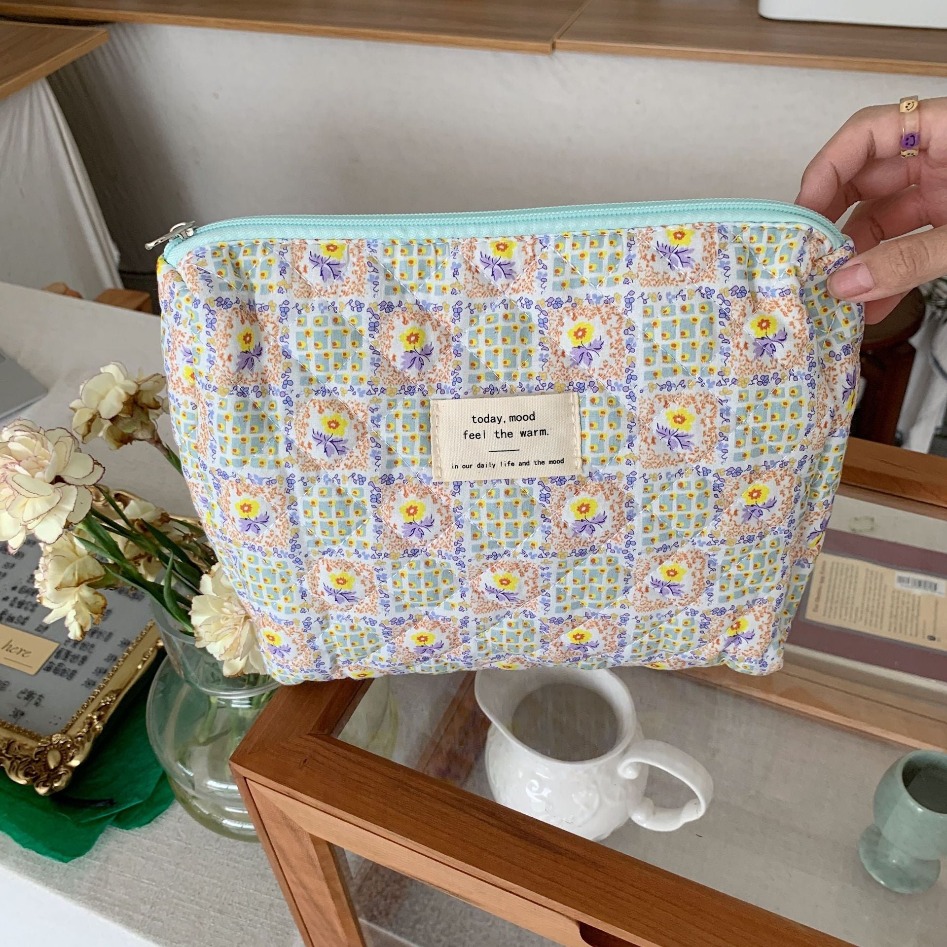 Beboroo™ Quilted Diaper Bag – Stylish & Organized Baby Bag